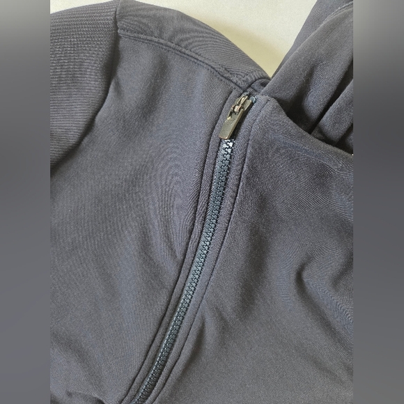 Athleta Women's Malabar Zip Up Hooded Jacket Navy Blue Size Large Pockets - Picture 3 of 11